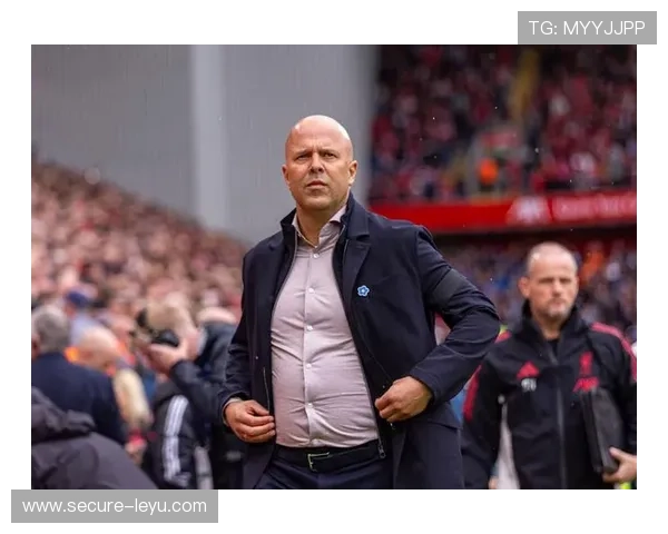 利物浦主帅再次批评裁判判罚政策，利物浦主帅是谁