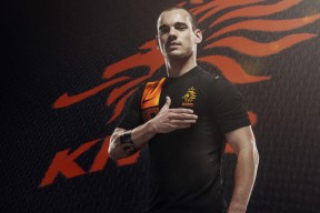 AI判罚系统全面普及，提升比赛公正性与透明度